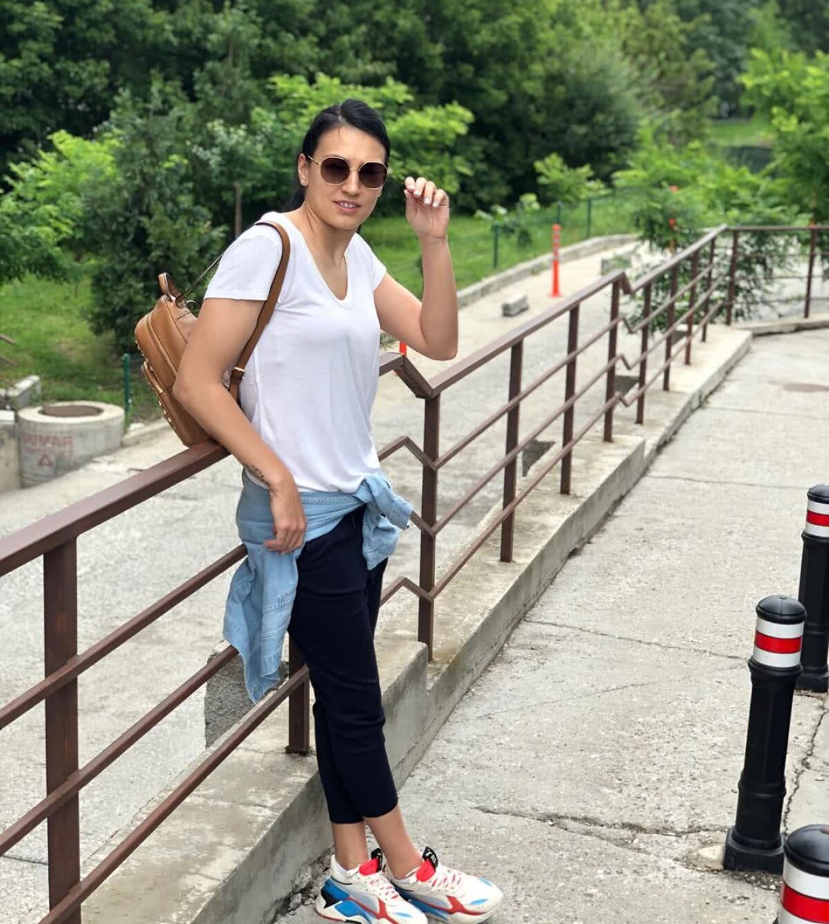 GALERIE FOTO // Cristina Neagu se relaxează pe plajă! Handbalista a ales o destinație exotică + mesajul pentru fani