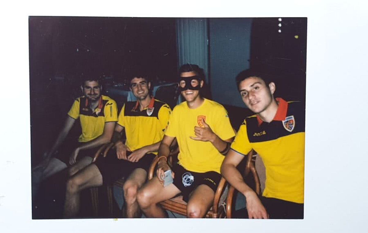 ROMÂNIA U21 la EURO 2019 // VIDEO+FOTO Ianis Hamlet » GSP le-a împrumutat „tricolorilor” un aparat Polaroid: iată ce a ieșit :)