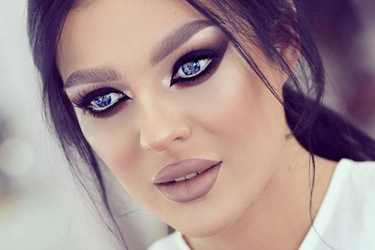 FOTO Anastasia Sandu, noua minune a muzicii românești! Merge la sală, e extrem de pofticioasă și plină de secrete