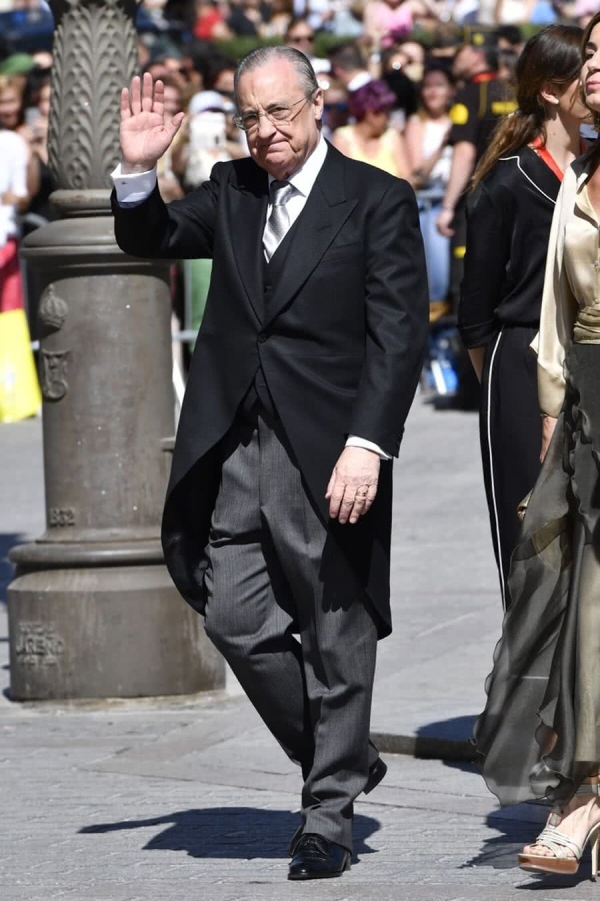 GALERIE FOTO » S-a însurat Sergio Ramos » Peste 500 de oaspeți de seamă, fără Cristiano Ronaldo + 1 milion de euro pentru trupa AC/DC!