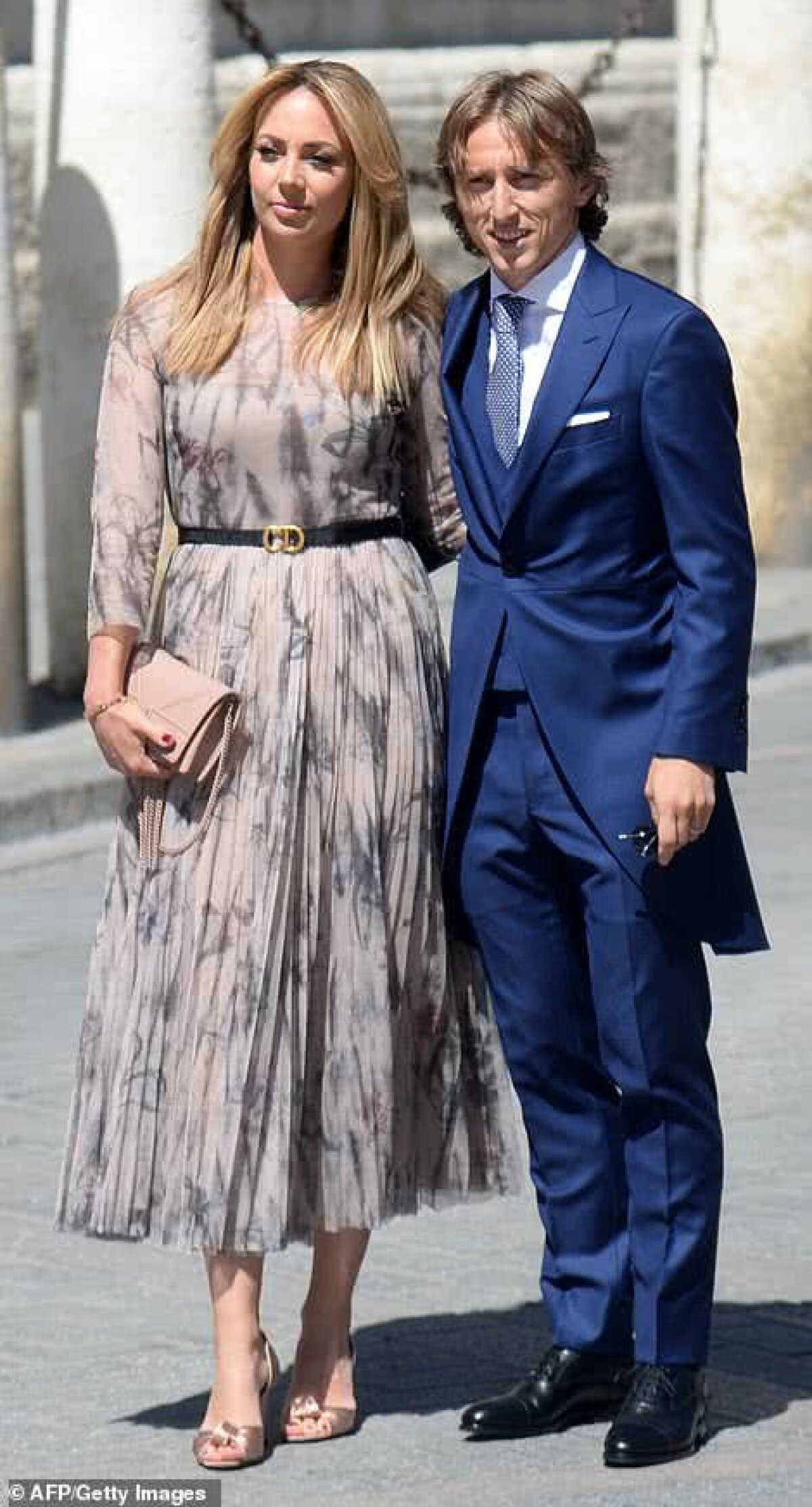 SERGIO RAMOS, PILAR RUBIO // SUPERFOTO Cele mai sexy apariții la nunta lui Sergio Ramos: iubita lui Marco Asensio a făcut senzație! De ce n-au venit Zinedine Zidane și Gerard Pique