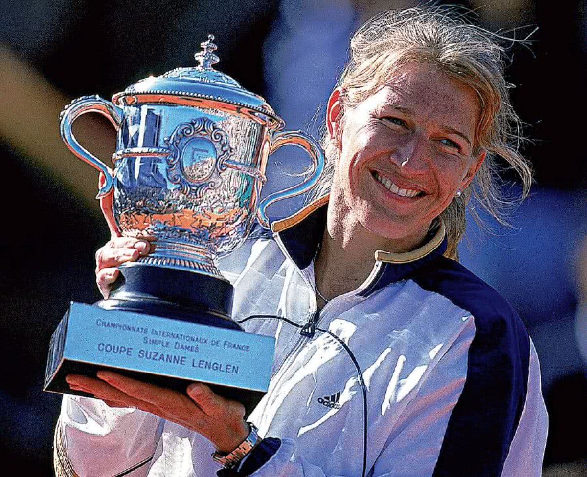 FOTO Steffi Graf - 50 » Câștigătoare a 22 de titluri de Mare Șlem, germanca a sărbătorit discret 50 de ani