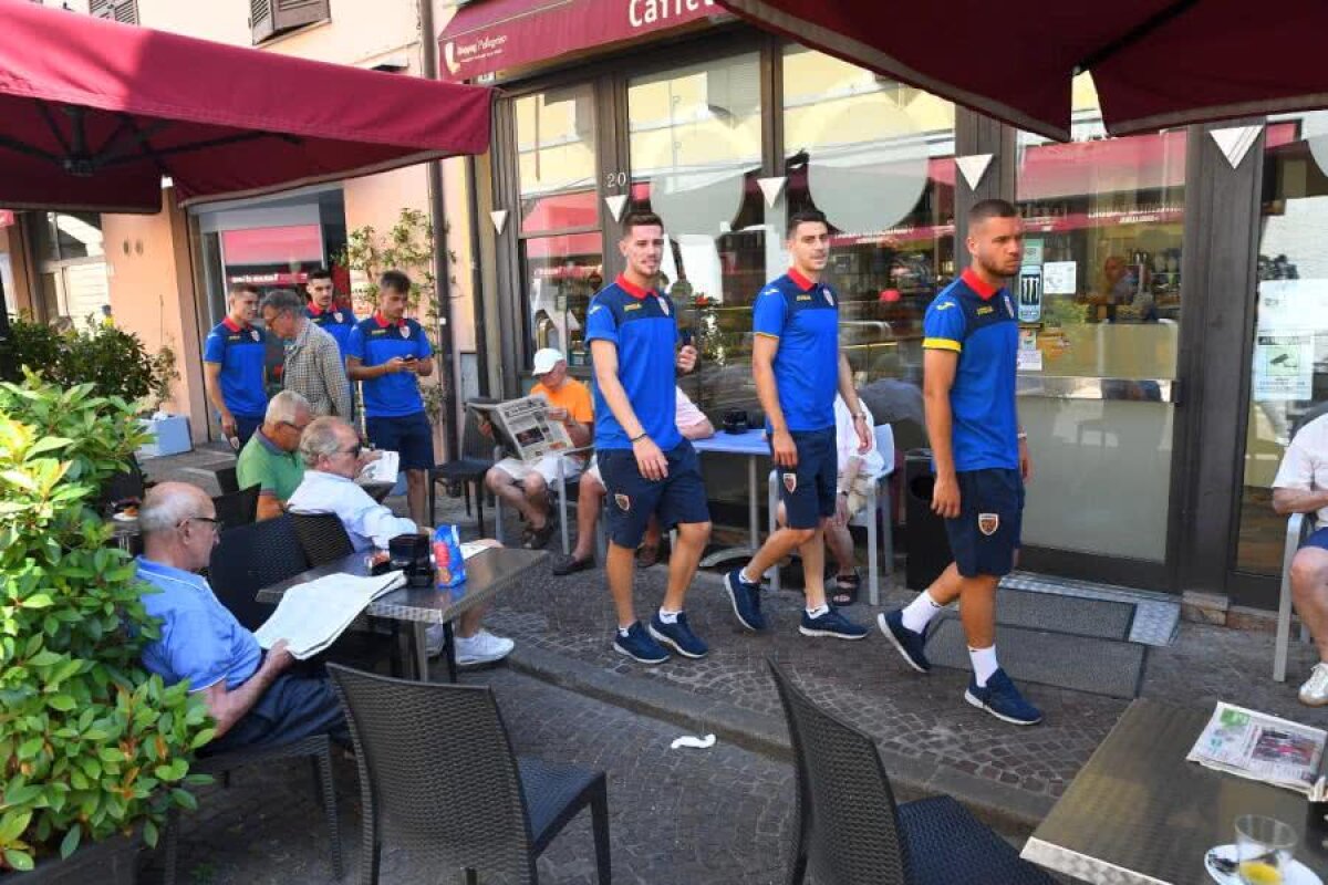 ROMÂNIA 21 // VIDEO + FOTO Cu „Guriță” la plimbare prin Forlimpopoli » Jucătorii naționalei de tineret s-au relaxat alături de selecționerul primei reprezentative