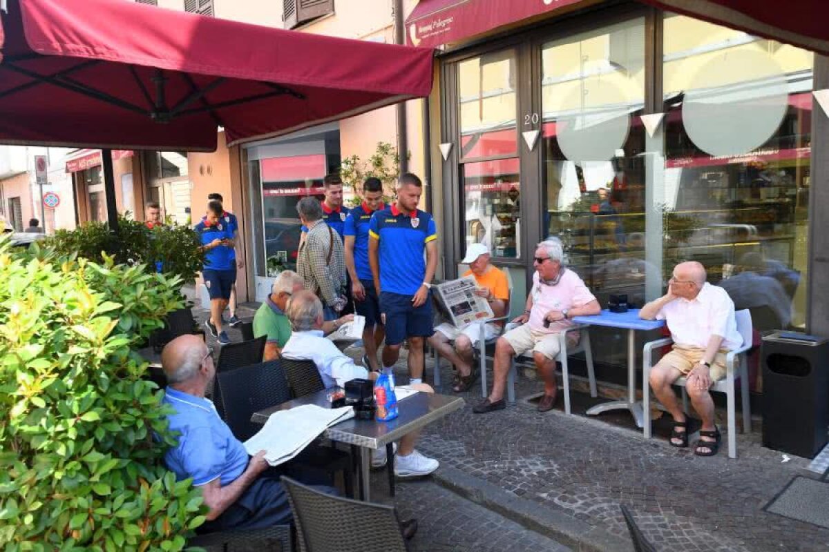 ROMÂNIA 21 // VIDEO + FOTO Cu „Guriță” la plimbare prin Forlimpopoli » Jucătorii naționalei de tineret s-au relaxat alături de selecționerul primei reprezentative