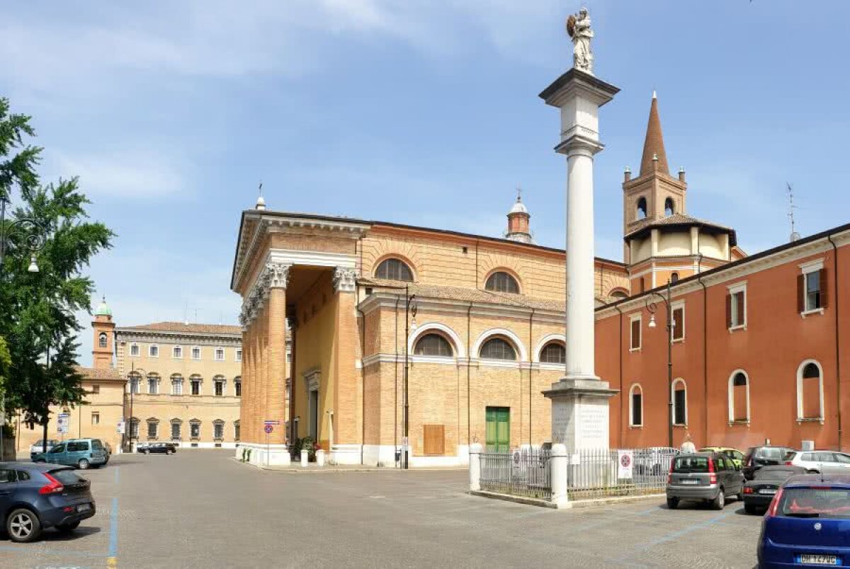 ROMÂNIA U21 // VIDEO+FOTO „Tricolorii” s-au stabilit în pitorescul oraș Forli » 4 lucruri inedite, printre care o sală polivalentă pentru cei 100.000 de locuitori