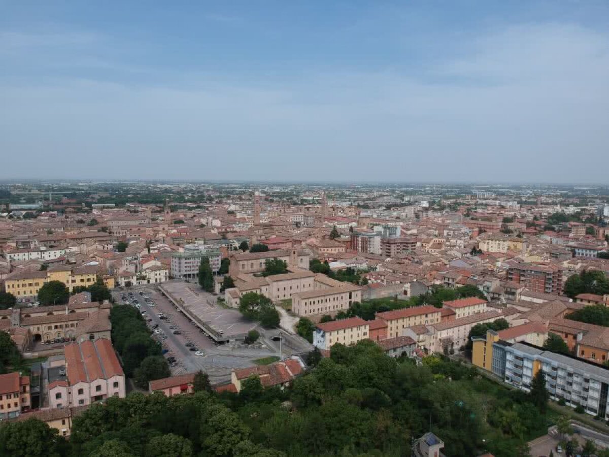 ROMÂNIA U21 // VIDEO+FOTO „Tricolorii” s-au stabilit în pitorescul oraș Forli » 4 lucruri inedite, printre care o sală polivalentă pentru cei 100.000 de locuitori