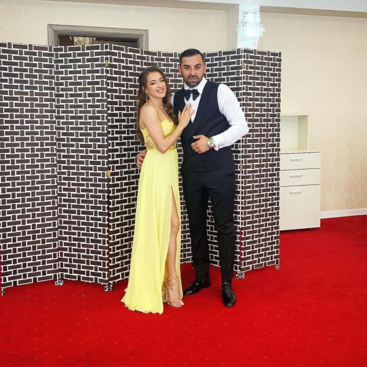 FOTO Gimnasta Larisa Iordache, apariție de senzație la nunta fratelui ei » A atras toate privirile într-o rochie transparentă