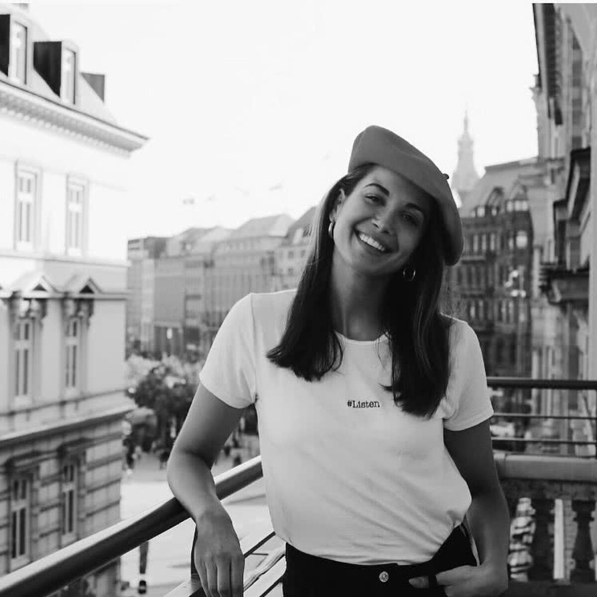 FOTO Mesaj de la Mandy » Cântăreața la care a renunțat Ozil, mesaj superb la nunta fotbalistului