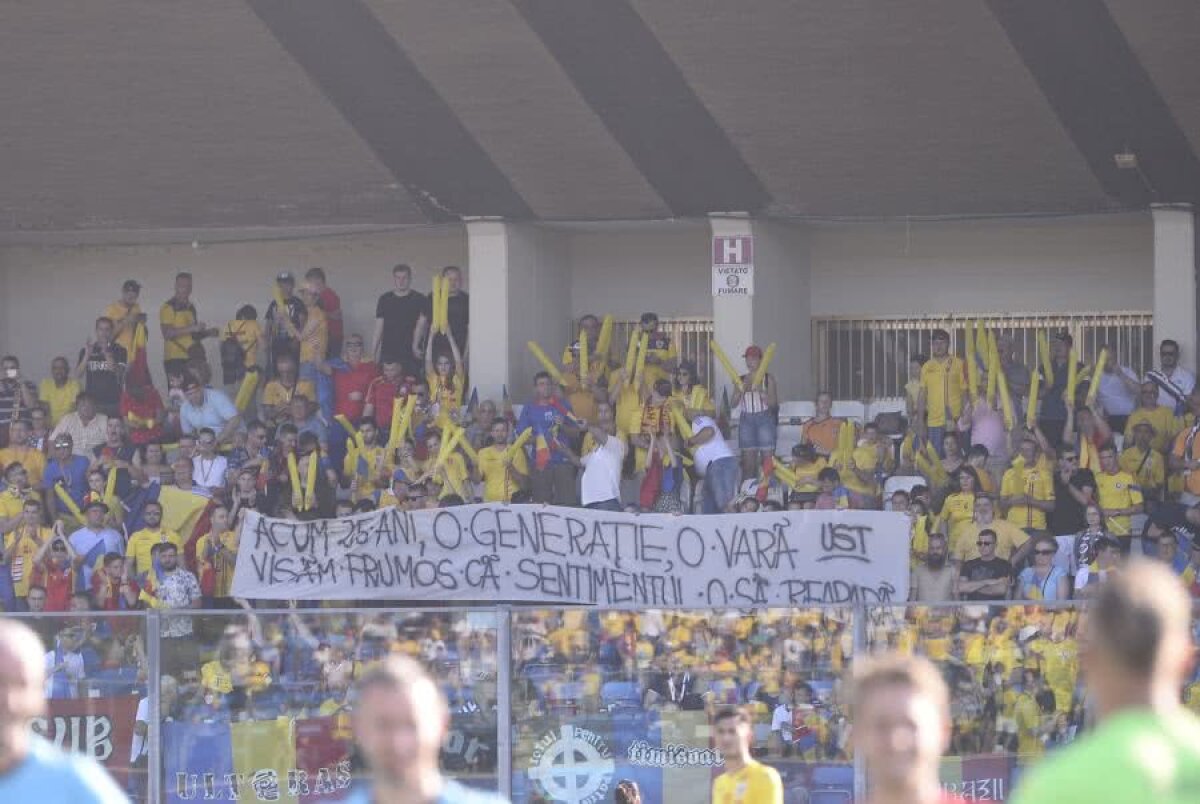 ROMÂNIA U21 - CROAȚIA U21 / FOTO Românii au ocupat stadionul din Serravalle! Mesajul superb afișat de către suporteri