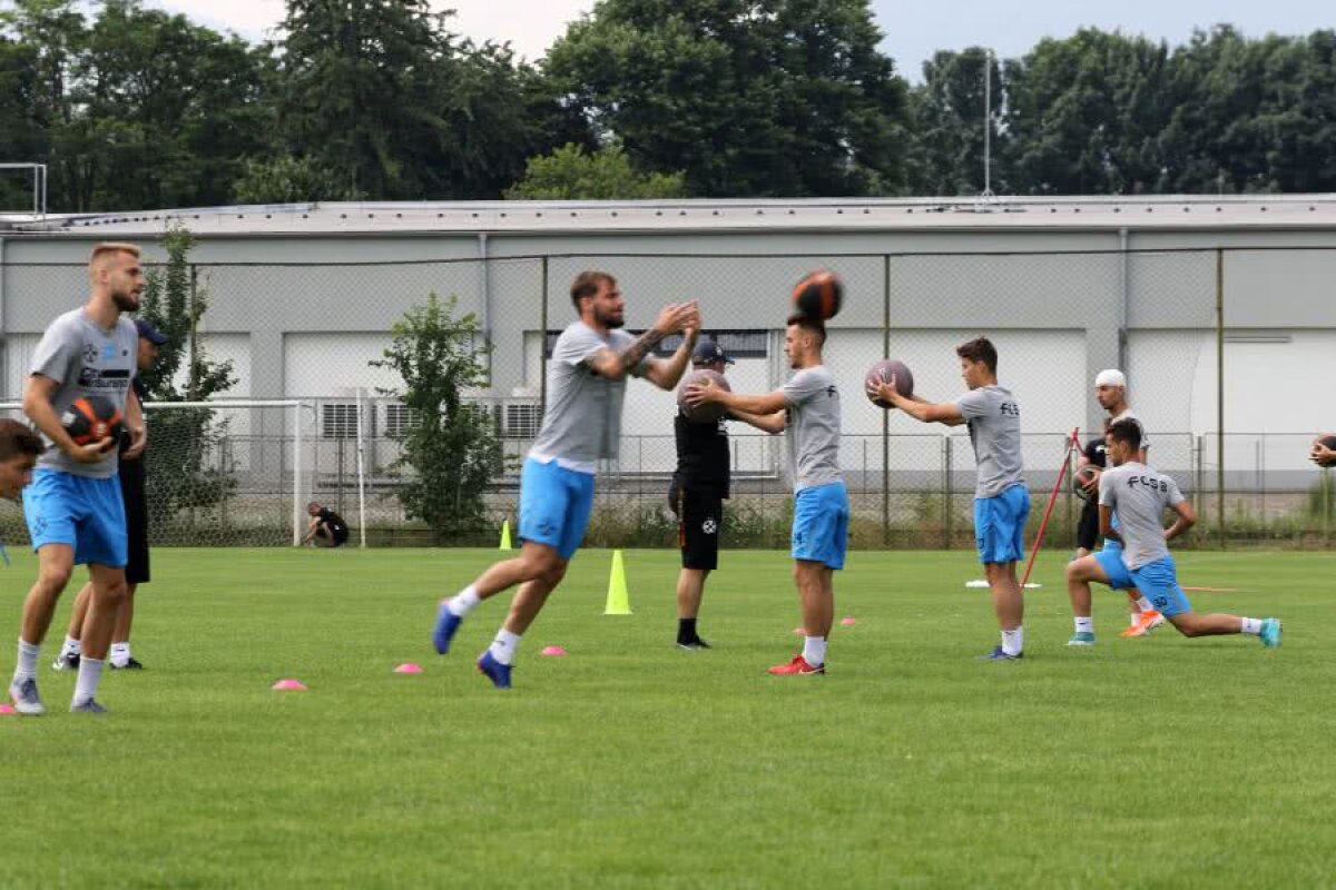 FCSB // VIDEO + FOTO Nu-i de glumă cu Andone! Noul antrenor al roș-albaștrilor vrea să fie șeful vestiarului: detalii inedite de la antrenamentul de azi