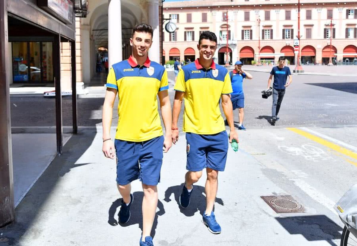 ANGLIA U21 - ROMÂNIA U21 // VIDEO+FOTO Mirel Rădoi și jucătorii au ieșit la plimbare prin orașul Forli » Diseară e antrenamentul oficial