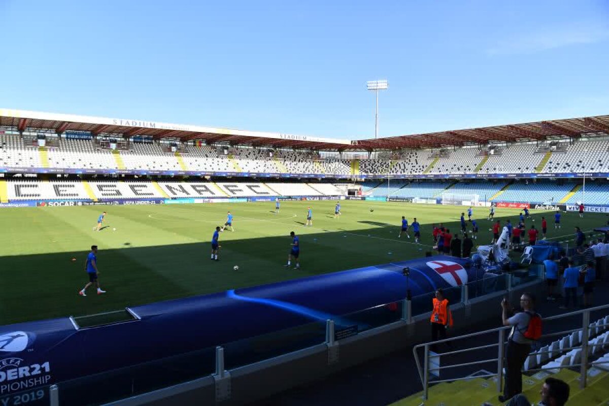 ROMÂNIA U21 - ANGLIA U21 // VIDEO + FOTO Antrenamentul oficial al „tricolorilor” s-a desfășurat pe o căldură sufocantă