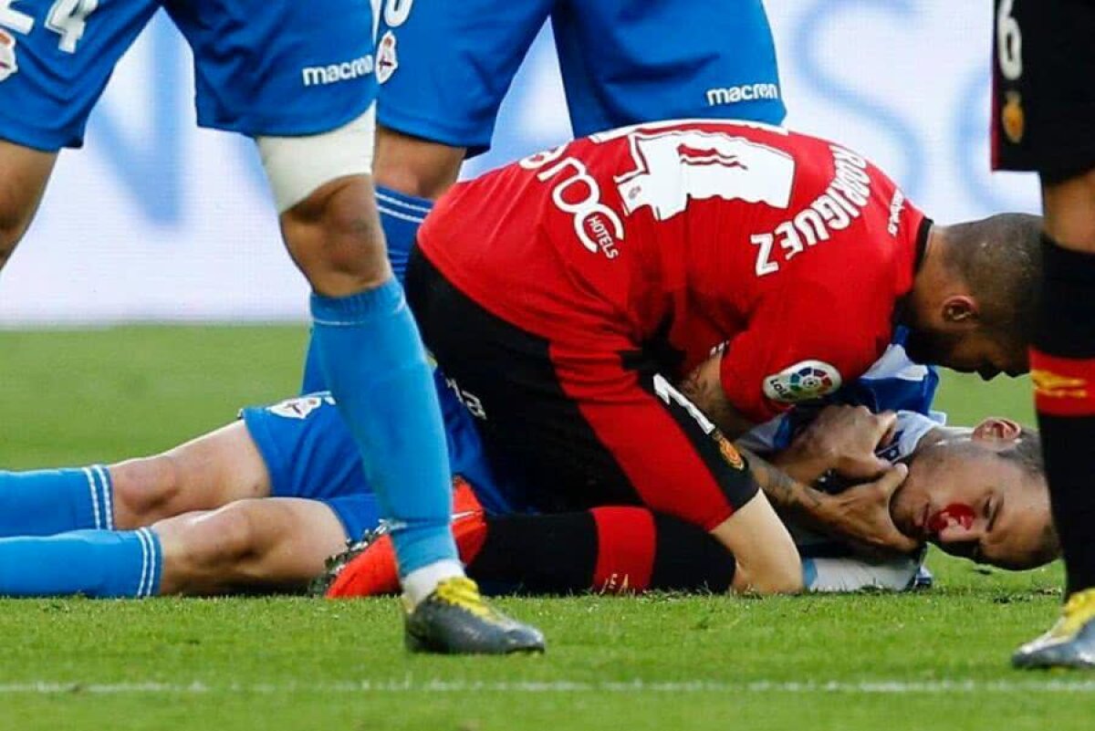 DEPORTIVO - MALLORCA 2-0 // FOTO Cumplit! Impact brutal! L-a tăiat pe față cu crampoanele și a început să plângă în meciul pentru promovarea în La Liga!