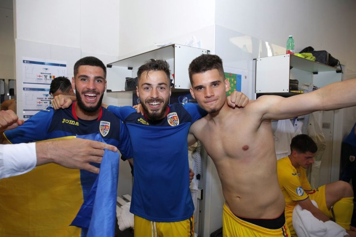 ANGLIA U21 - ROMÂNIA U21 // VIDEO+FOTO Cum au sărbătorit „tricolorii” în vestiar victoria de neuitat + Euforie la plecarea echipei de la stadion