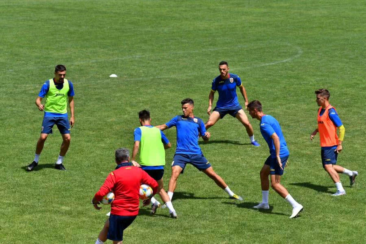 ROMÂNIA 21 - ANGLIA U21 4-2 // VIDEO Cosmin Contra, „luat la șuturi” de Ricardo Grigore :D » Cum s-au antrenat azi jucătorii lui Mirel Rădoi