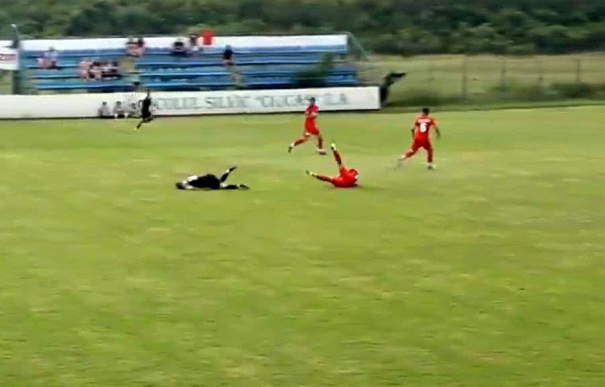 VIDEO Junior Morais s-a accidentat în primul amical al lui FCSB după o ciocnire cu un adversar!