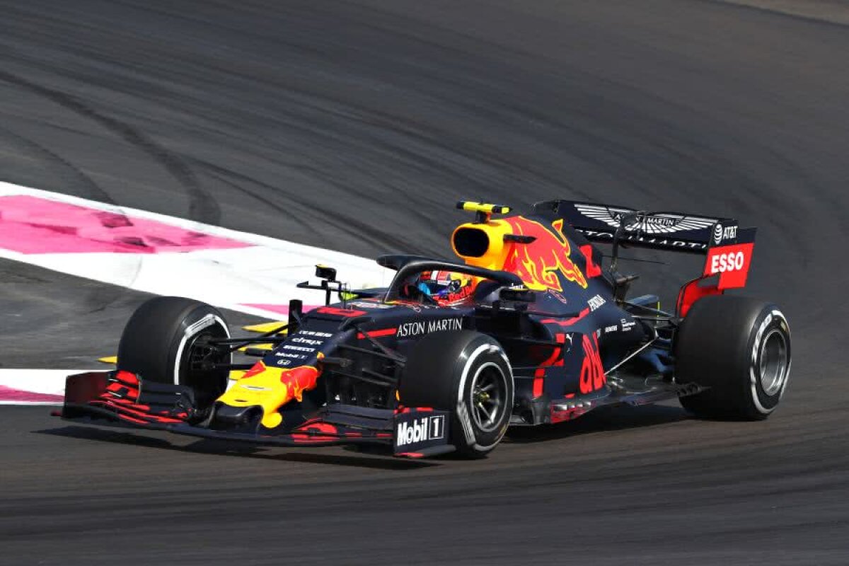 FOTO Lewis Hamilton a câștigat Marele Premiu al Franței » Clasamentul cursei, ierarhiile la piloți și constructori