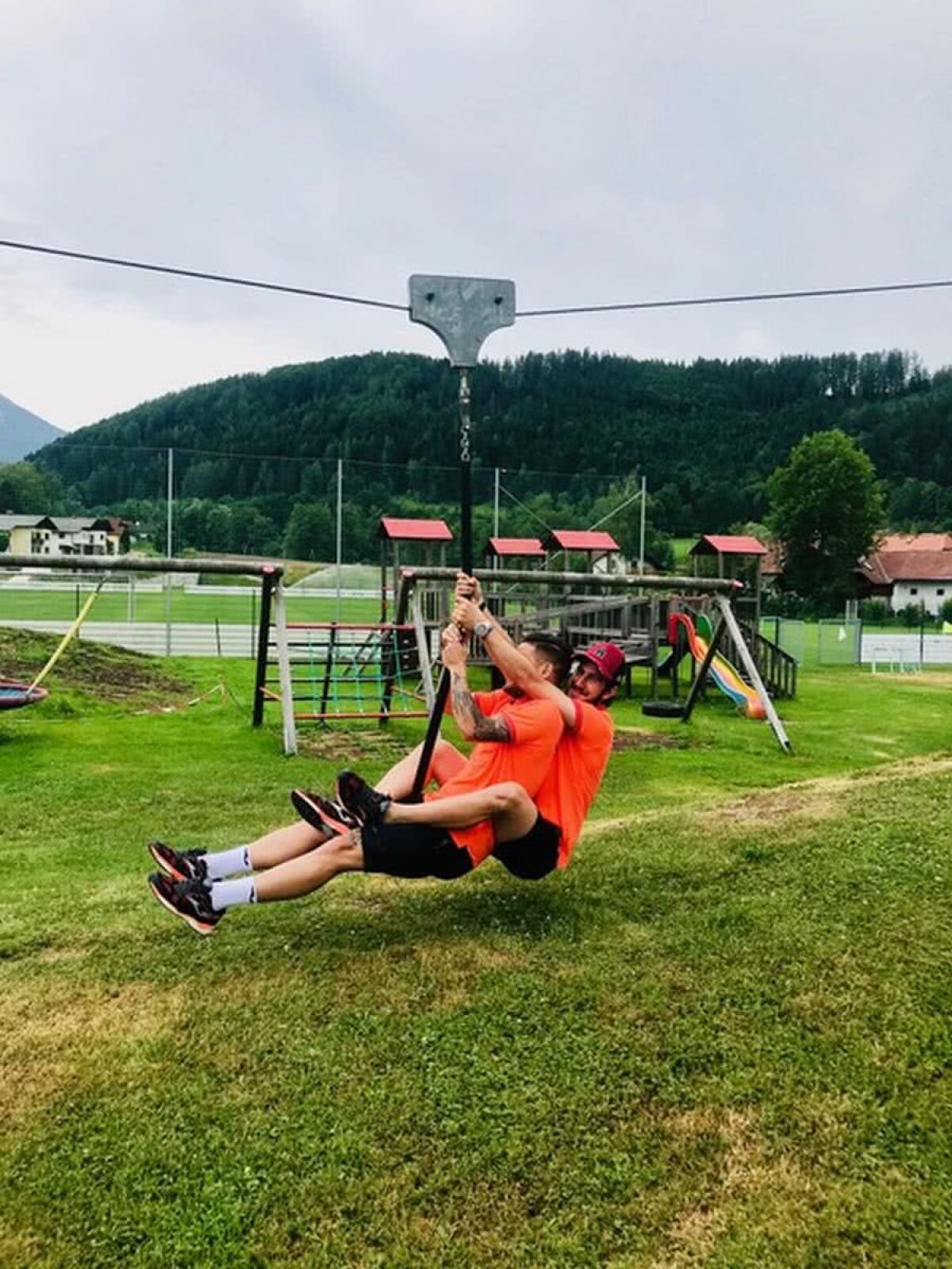 VIDEO Jucătorii de la CFR Cluj au timp și de distracție în cantonamentul din Austria! Cine a câștigat cursa de karting