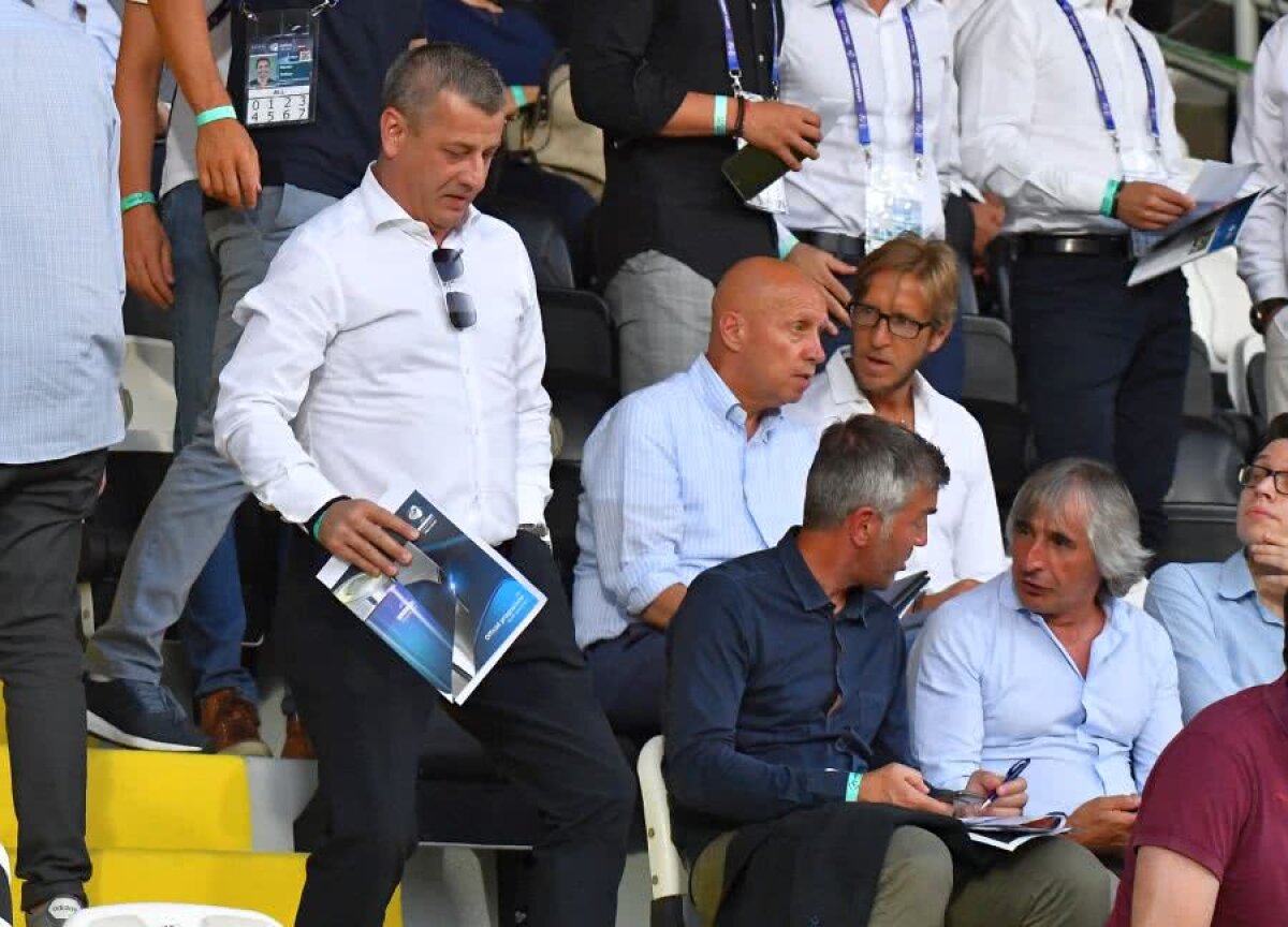 FRANȚA U21 - ROMÂNIA U21 0-0 // FOTO Apariție surprinzătoare la meciul cu Franța » Patronul „fără chip” din Liga 1 a fost în tribune