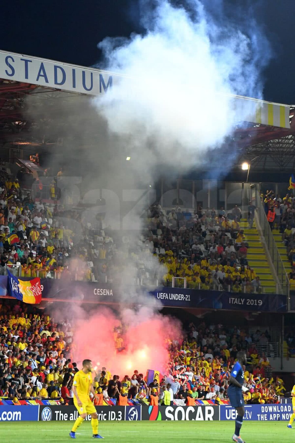 FRANȚA U21 - ROMÂNIA U21 0-0// FOTO 5 fani români au fost interziși pe stadioane după Anglia U21 - România U21