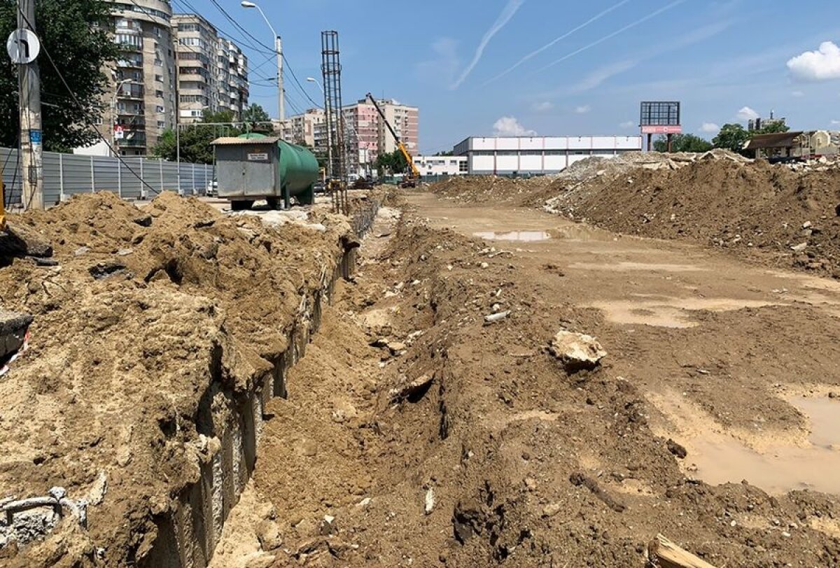 GALERIE FOTO Se înalță tribunele în Ghencea! Imagini spectaculoase de azi de la stadioanele Steaua și Giulești