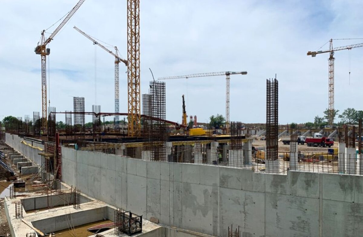 GALERIE FOTO Se înalță tribunele în Ghencea! Imagini spectaculoase de azi de la stadioanele Steaua și Giulești