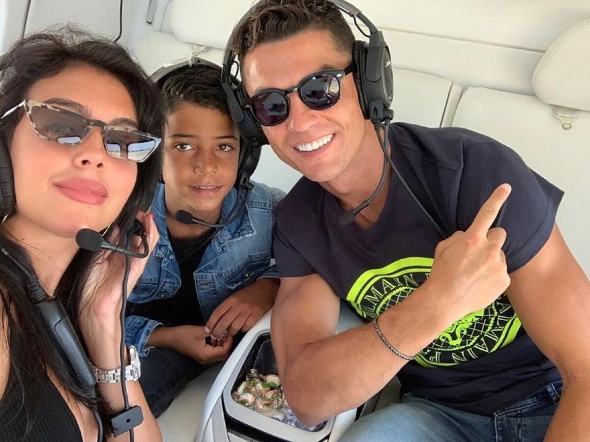 GALERIE FOTO // Cristiano Ronaldo a luat cina cu Michael Jordan în vacanța de lux pe Riviera Franceză: „Noi doi am scris istorie”