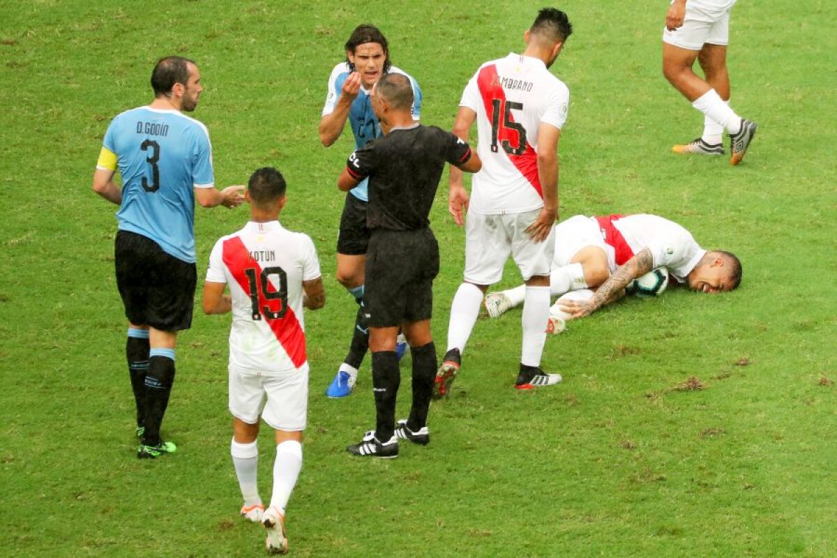 COPA AMERICA: URUGUAY - PERU // Surpriză imensă! Peru o învinge pe Uruguay la penalty-uri și merge în semifinale » Ratarea lui Luis Suarez a costat scump echipa lui Tabárez