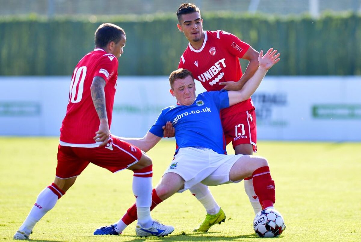 Dinamo - FC Bruno's Magpies 6-1 // FOTO Slavko Perovic și Andreas Mihaiu, surprizele lui Eugen Neagoe! „Câinii” au luat gol de la o nou-înființată din Gibraltar