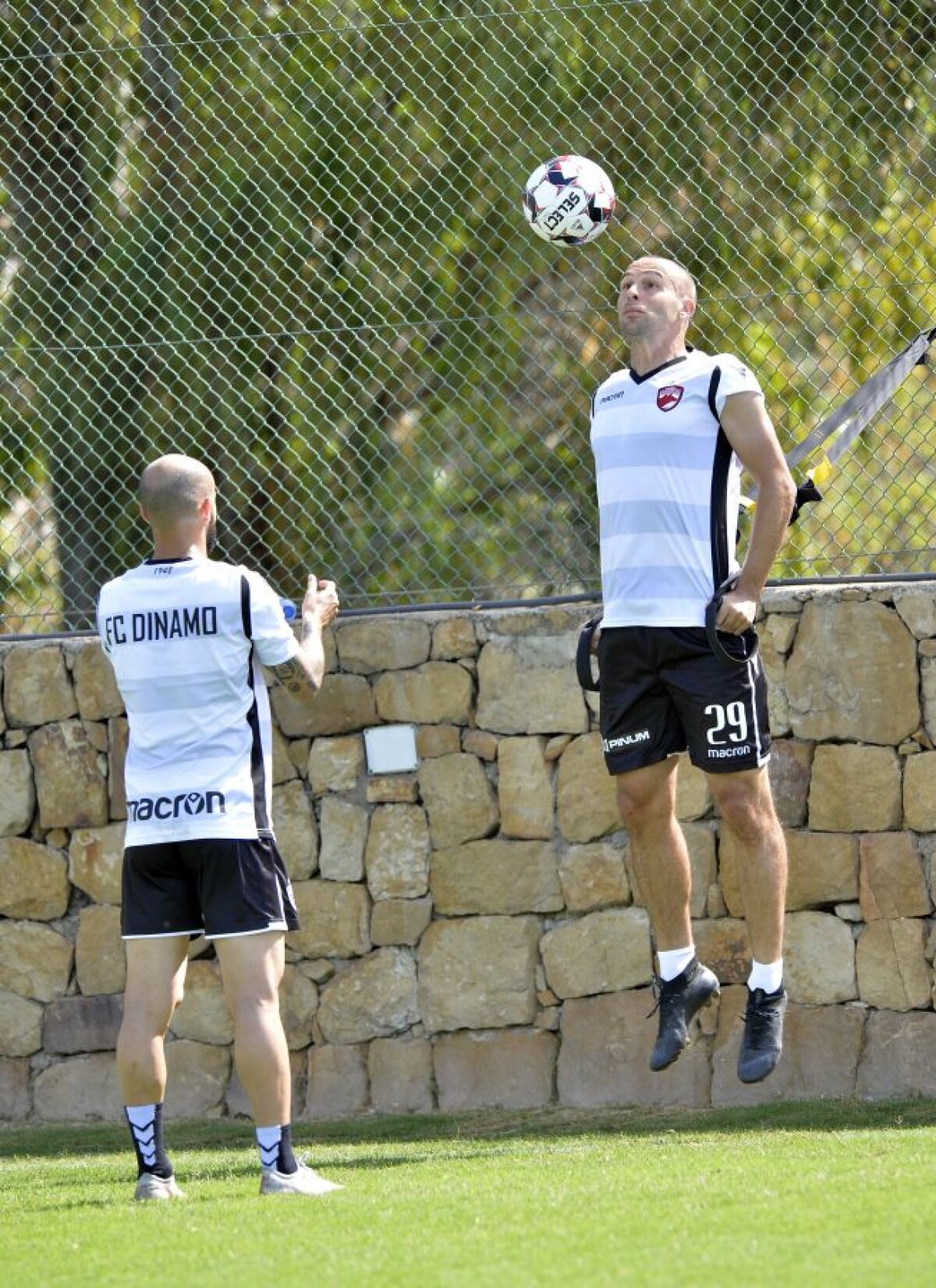Dinamo - FC Bruno's Magpies 6-1 // FOTO Slavko Perovic și Andreas Mihaiu, surprizele lui Eugen Neagoe! „Câinii” au luat gol de la o nou-înființată din Gibraltar