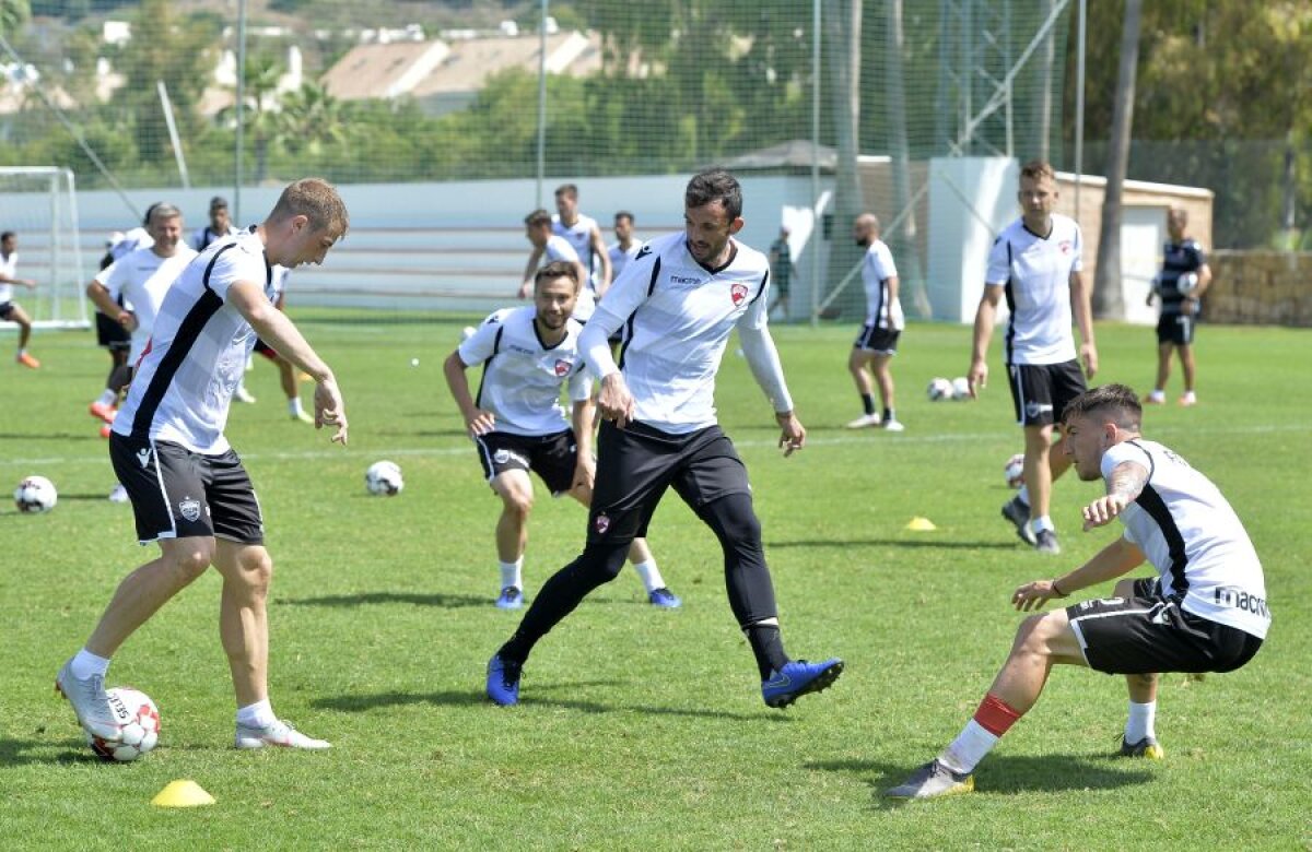 Dinamo - FC Bruno's Magpies 6-1 // FOTO Slavko Perovic și Andreas Mihaiu, surprizele lui Eugen Neagoe! „Câinii” au luat gol de la o nou-înființată din Gibraltar