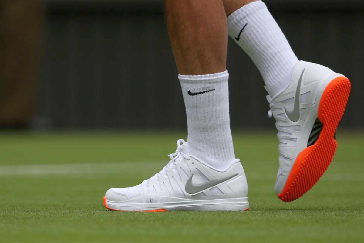 WIMBLEDON // VIDEO Începe cel mai elegant și excentric turneu de Grand Slam! De la scandalul tălpilor portocalii ale lui Roger Federer la cele 23 de tone de căpșune consumate