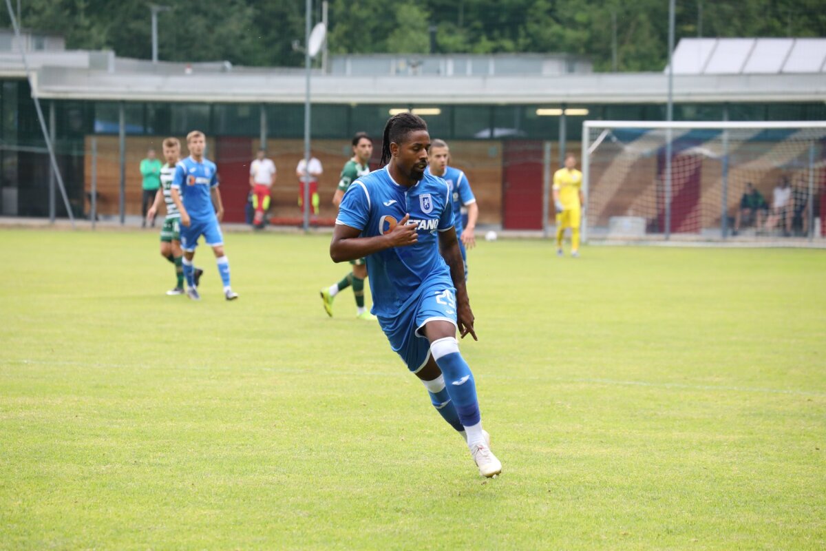 CSU Craiova - Ferencvaros 0-4 » Oltenii au ajuns la al patrulea meci fără victorie în pregătiri! Corneliu Papură: „Am avut în teren jucători de 16 ani, trebuie să avem răbdare”