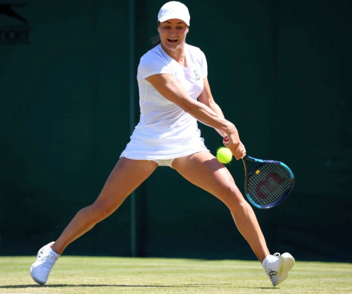 MONICA NICULESCU - ELISE MERTENS 5-7, 0-6 // FOTO Accidentată, Niculescu pierde la zero setul secund! Simona Halep rămâne singura româncă de pe tabloul de simplu