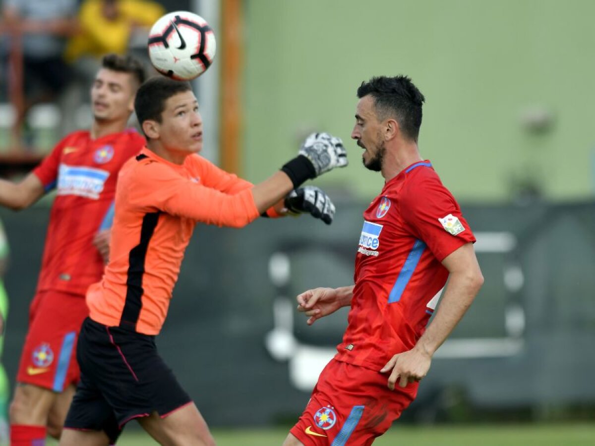 CS Mioveni - FCSB 0-1 // VIDEO Victorie pentru formația lui Bogdan Andone înaintea meciului cu Milsami Orhei, din preliminariile Europa League