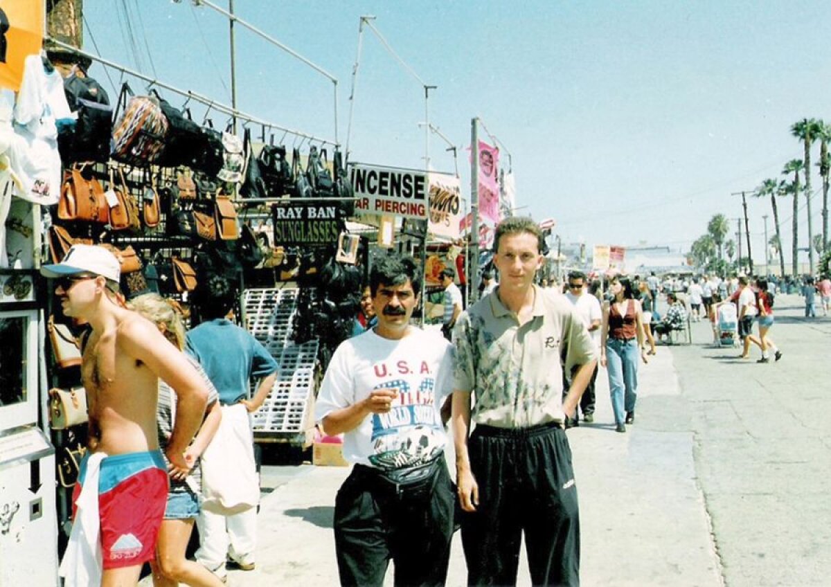 FOTO Mihai Stoica a postat două fotografii spectaculoase de Ziua Americii! Cum arăta managerul FCSB în 1994