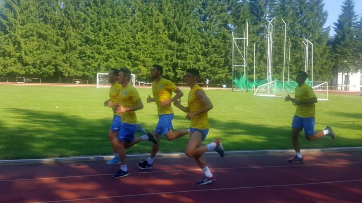 VIDEO+FOTO Petrolul are planuri mari pentru promovare! Vali Lazăr, Ștefan Bărboianu și Ionuț Cioinac se antrenează sub comanda lui Flavius Stoican