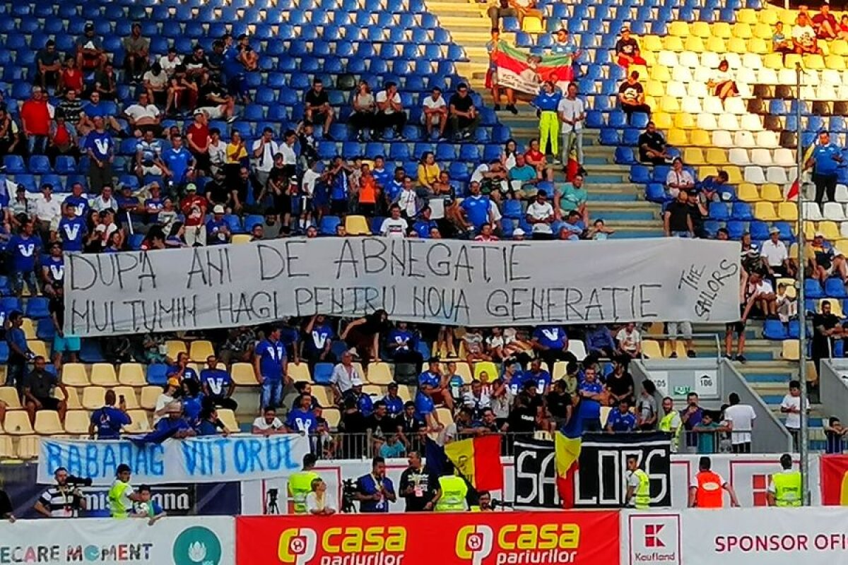 CFR CLUJ - VIITORUL // FOTO Suporterii Viitorului, reverență în fața lui Gică Hagi » Mesajul afișat la Supercupa cu CFR Cluj, după parcursul României U21 de la EURO