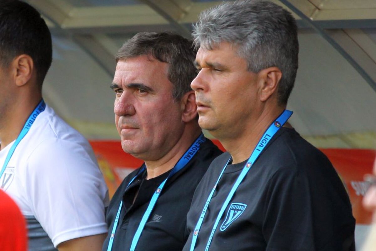 CFR CLUJ - VIITORUL // FOTO Suporterii Viitorului, reverență în fața lui Gică Hagi » Mesajul afișat la Supercupa cu CFR Cluj, după parcursul României U21 de la EURO