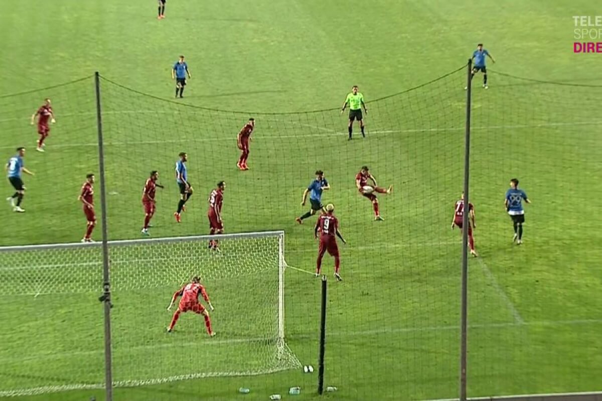 CFR CLUJ - VIITORUL 0-1 // VIDEO+FOTO Faza care putea decide Supercupa! Sebastian Colțescu a lăsat jocul să continue după un henț în careu