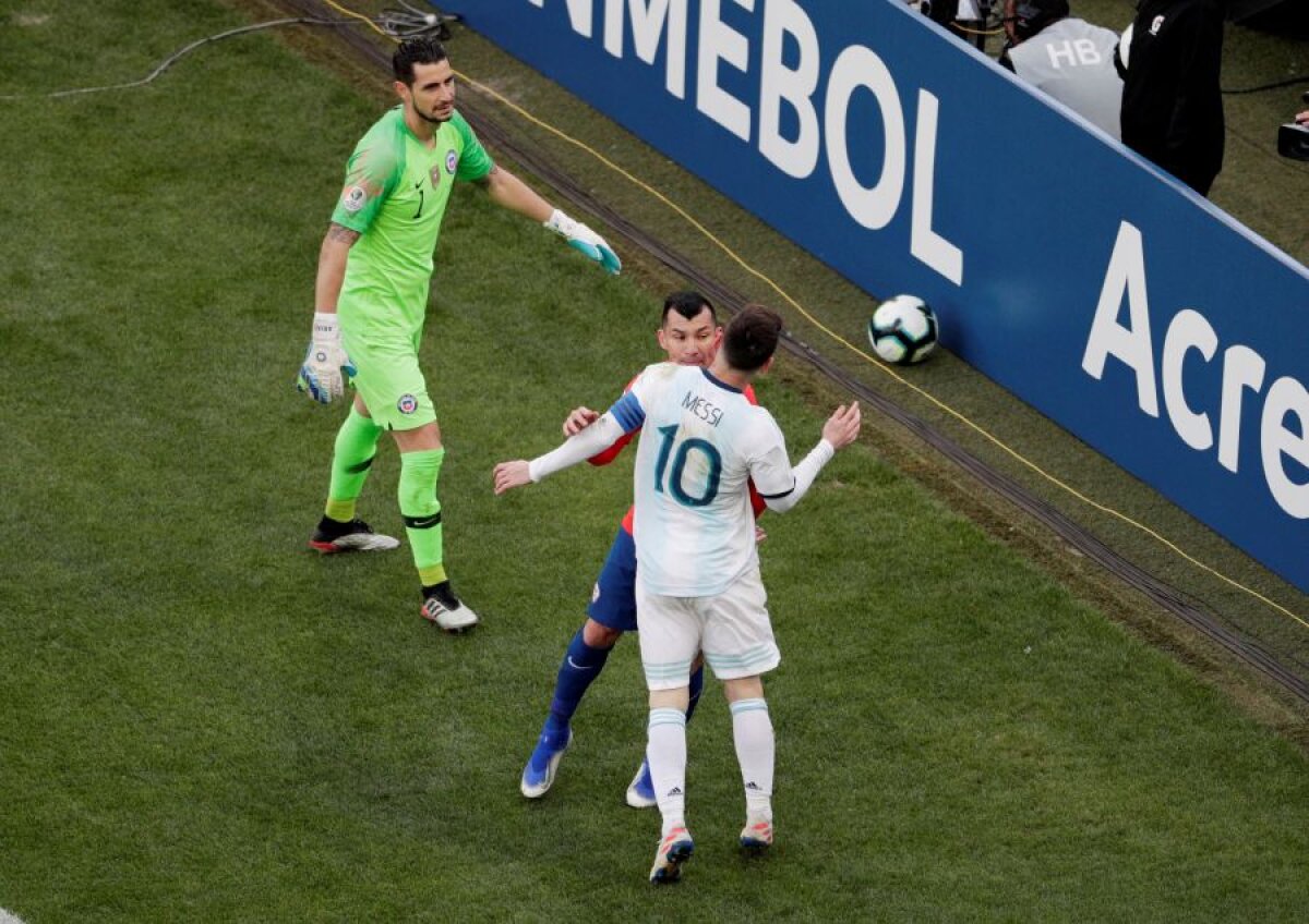 COPA AMERICA ARGENTINA - CHILE // VIDEO+FOTO Fază incredibilă în finala mică » Messi a văzut ROȘU direct!