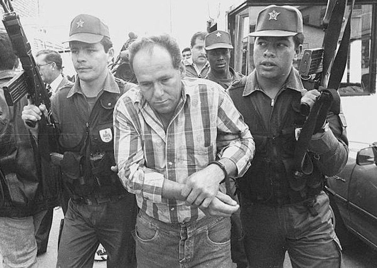 25 de ani de la momentul care a șocat fotbalul: asasinarea lui Andres Escobar! 6 gloanțe în cap de la cartel pentru fostul adversar al României!