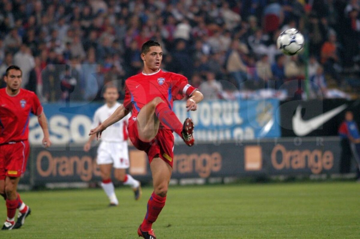 CSA STEAUA ARE PALMARESUL // GALERIE FOTO Cum a arătat ultimul Steaua - Dinamo: Cosmin Olăroiu pe banca roș-albaștrilor + cât s-a terminat primul Dinamo - FCSB