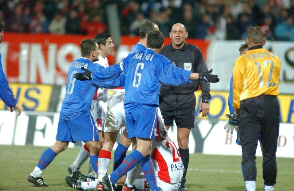 CSA STEAUA ARE PALMARESUL // GALERIE FOTO Cum a arătat ultimul Steaua - Dinamo: Cosmin Olăroiu pe banca roș-albaștrilor + cât s-a terminat primul Dinamo - FCSB