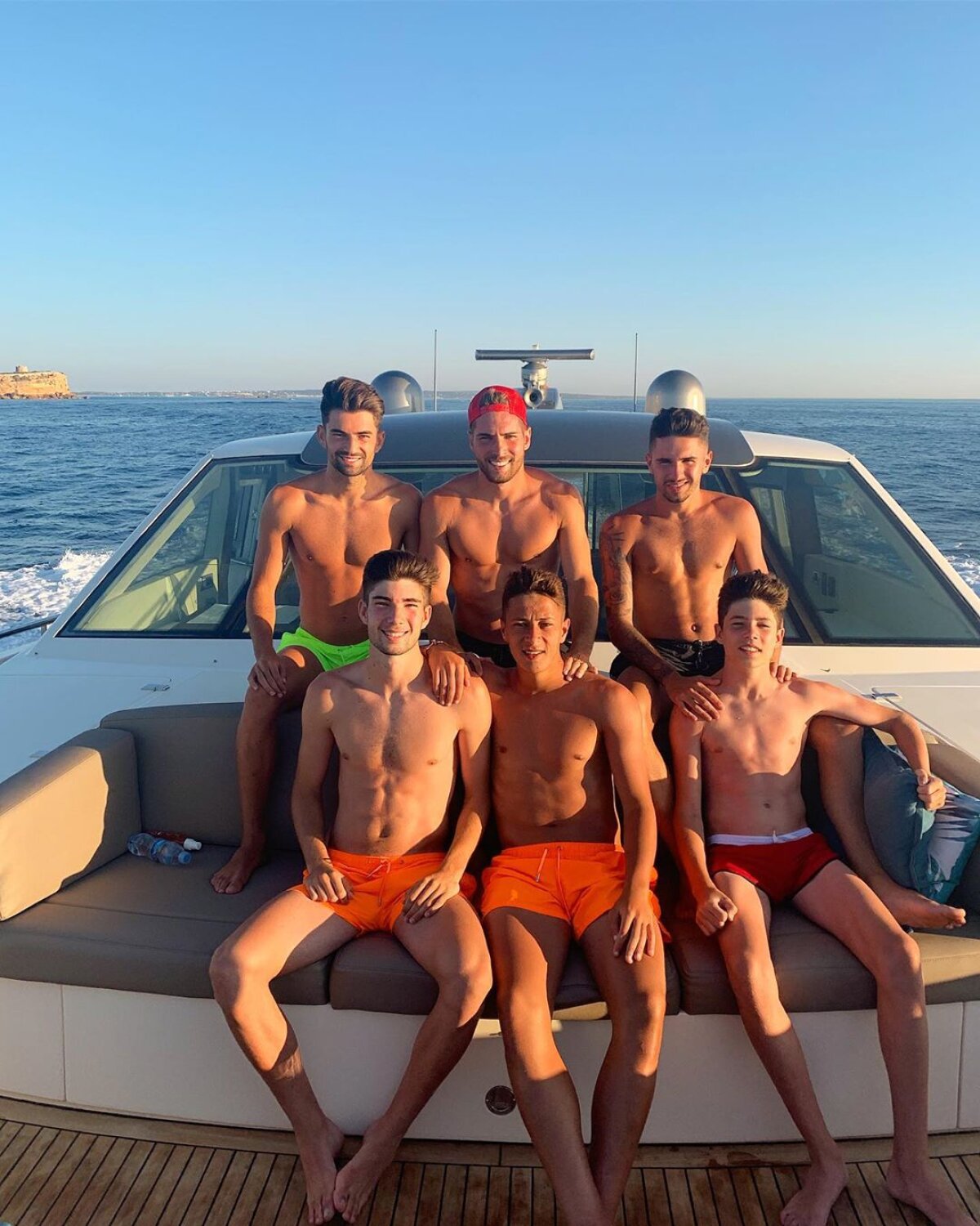 GALERIE FOTO // Familia Zidane, „o familie cu pătrățele” » Poza de peste un milion de like-uri postată de către antrenorul Realului