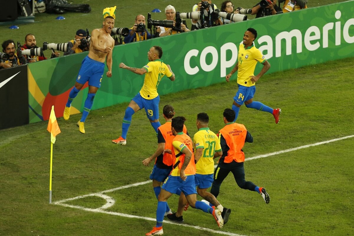 FINALA COPA AMERICA, BRAZILIA - PERU 3-1 // VIDEO+FOTO Acasă e mai simplu! Brazilienii câștigă al nouălea titlu, după 12 ani de așteptare