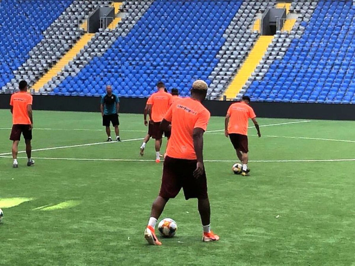ASTANA - CFR CLUJ // FOTO Ardelenii au susținut antrenamentul oficial pe terenul sintetic din Kazahstan