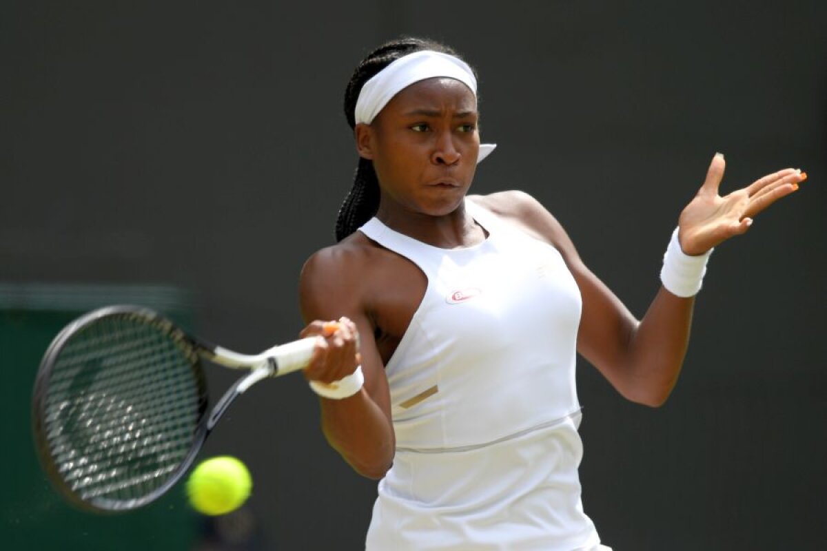 SIMONA HALEP - CORI GAUFF 6-3, 6-3 // FOTO + VIDEO » Simona Halep SUPREMĂ! Victorie fără întrebări contra revelației Cori Gauff și e pentru a patra oară în sferturile Wimbledon!