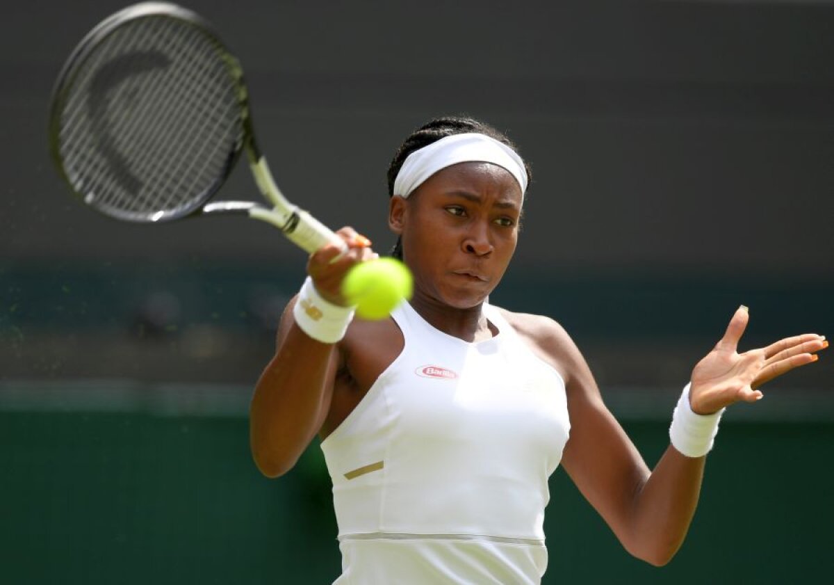 SIMONA HALEP - CORI GAUFF 6-3, 6-3 // FOTO + VIDEO » Simona Halep SUPREMĂ! Victorie fără întrebări contra revelației Cori Gauff și e pentru a patra oară în sferturile Wimbledon!