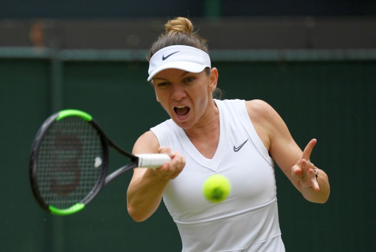 SIMONA HALEP - SHUAI ZHANG 7-6, 6-1 // FOTO + VIDEO Simona Halep, imperială! Jucătoarea noastră s-a calificat în semifinale la Wimbledon după o revenire imensă reușită în fața lui Zhang